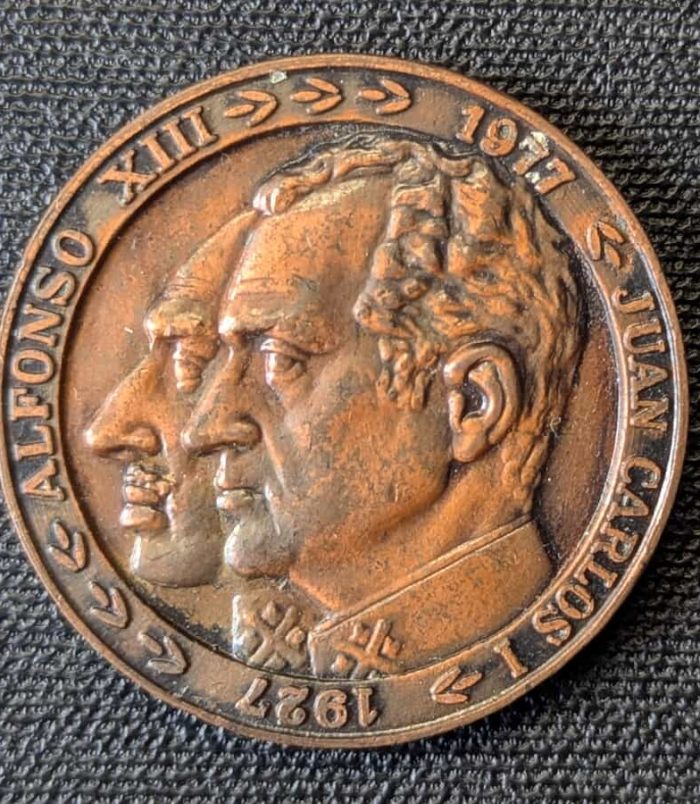 Medalla Bronce 50 Aniversario Iberia (1977) - Alfonso XIII y Juan Carlos I